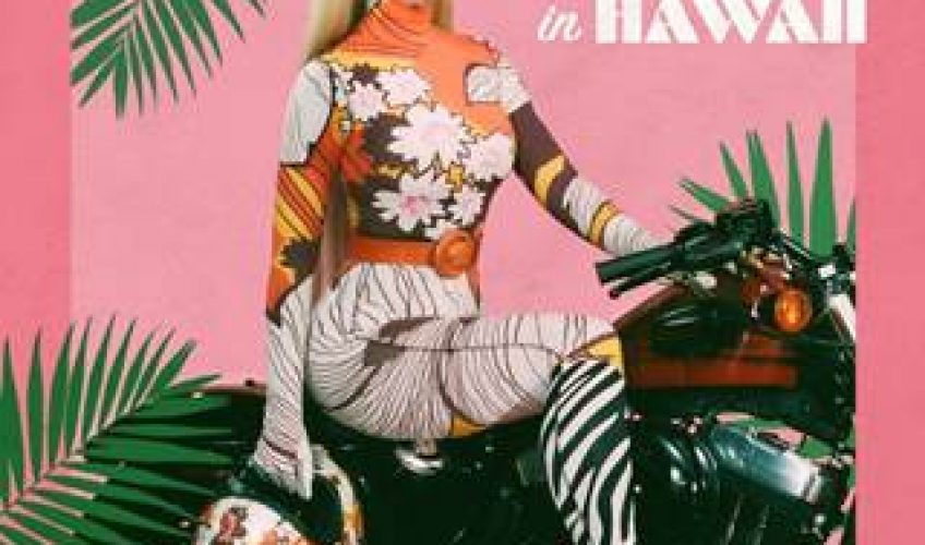 Η Katy Perry κυκλοφορεί το νέο της τραγούδι με τίτλο ‘Harleys In Hawaii’, μαζί με το video clip του.